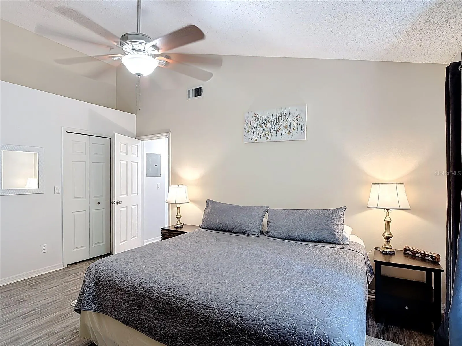 5005 LAGUNA BAY CIR #26, #26