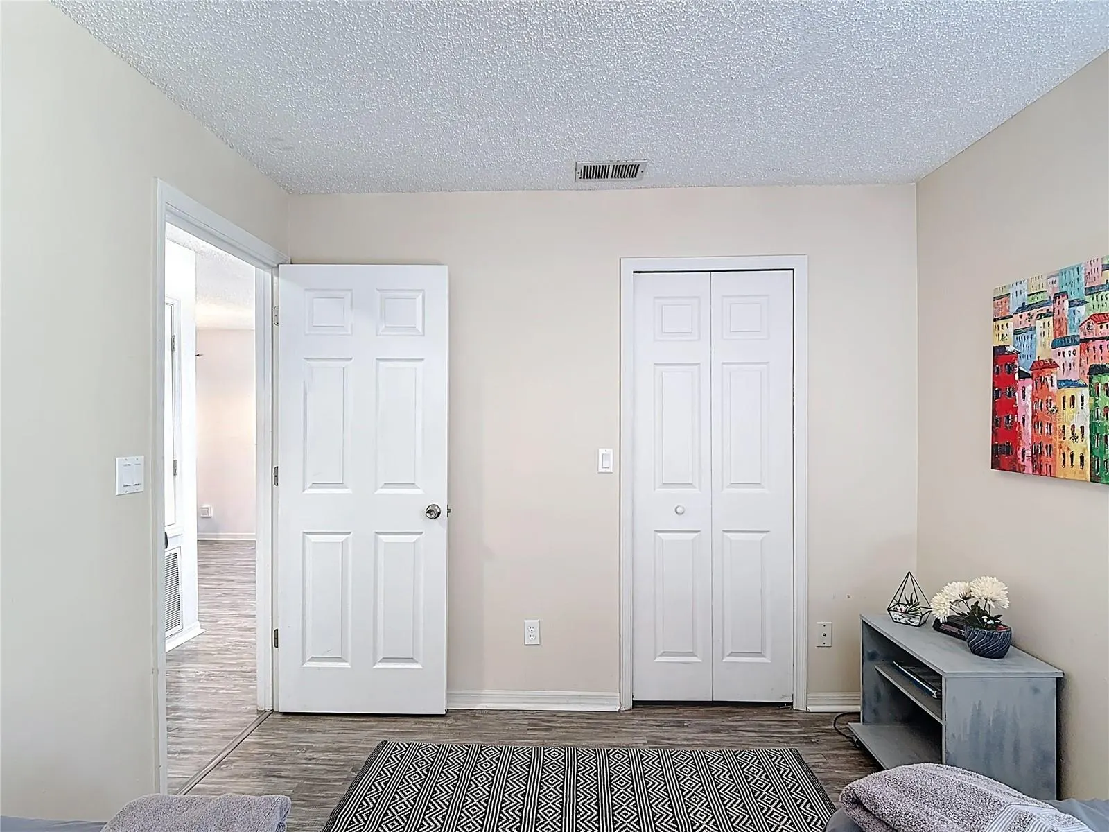 5005 LAGUNA BAY CIR #26, #26