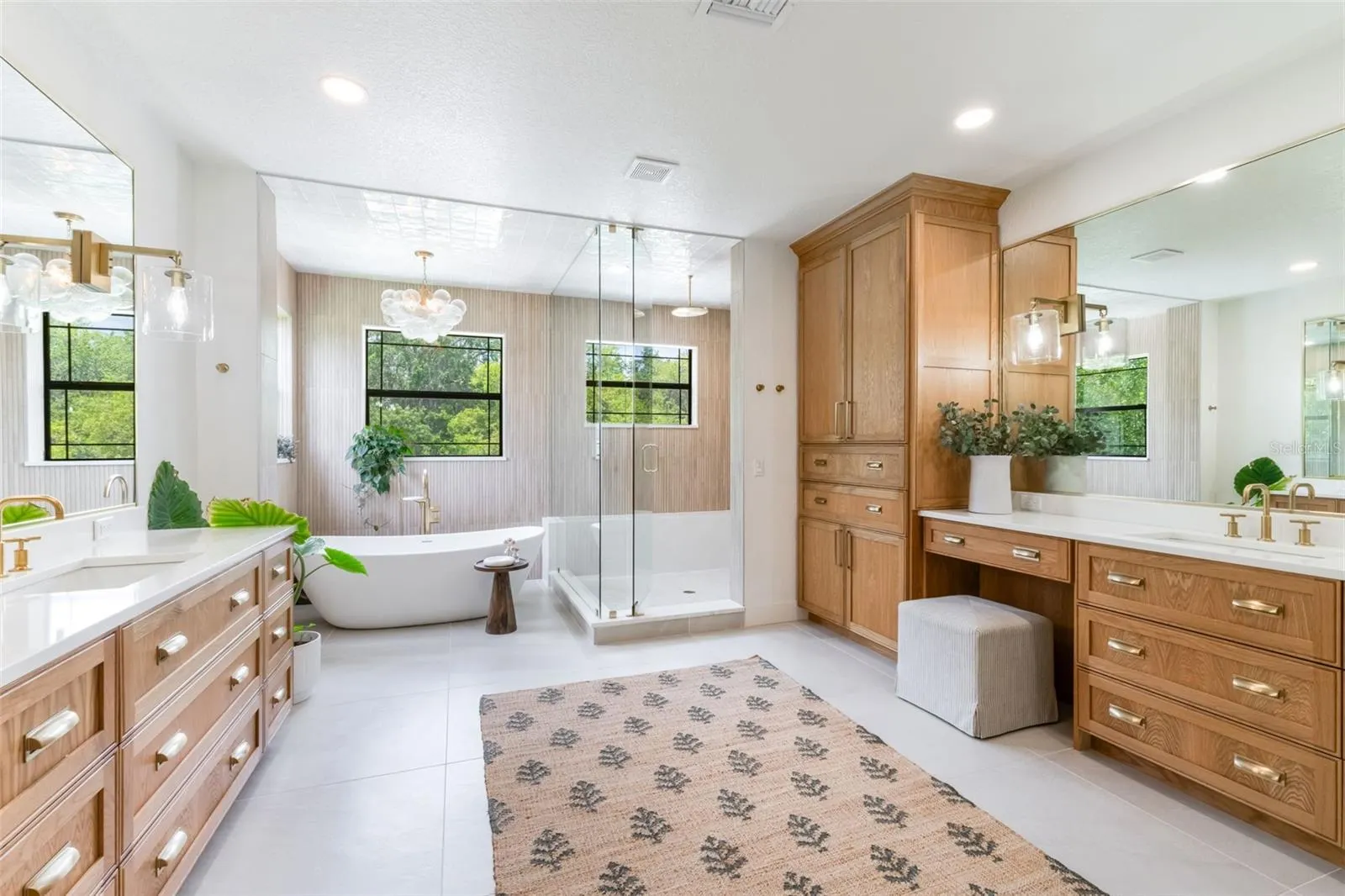 5351 CARSON ST