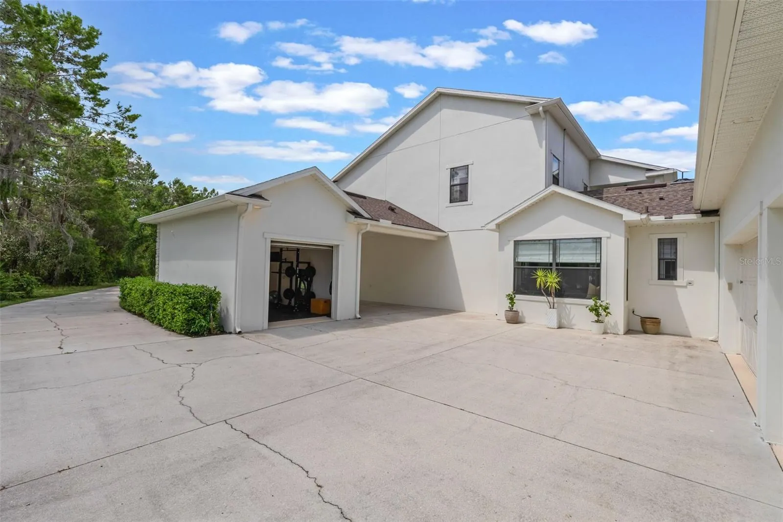 5351 CARSON ST