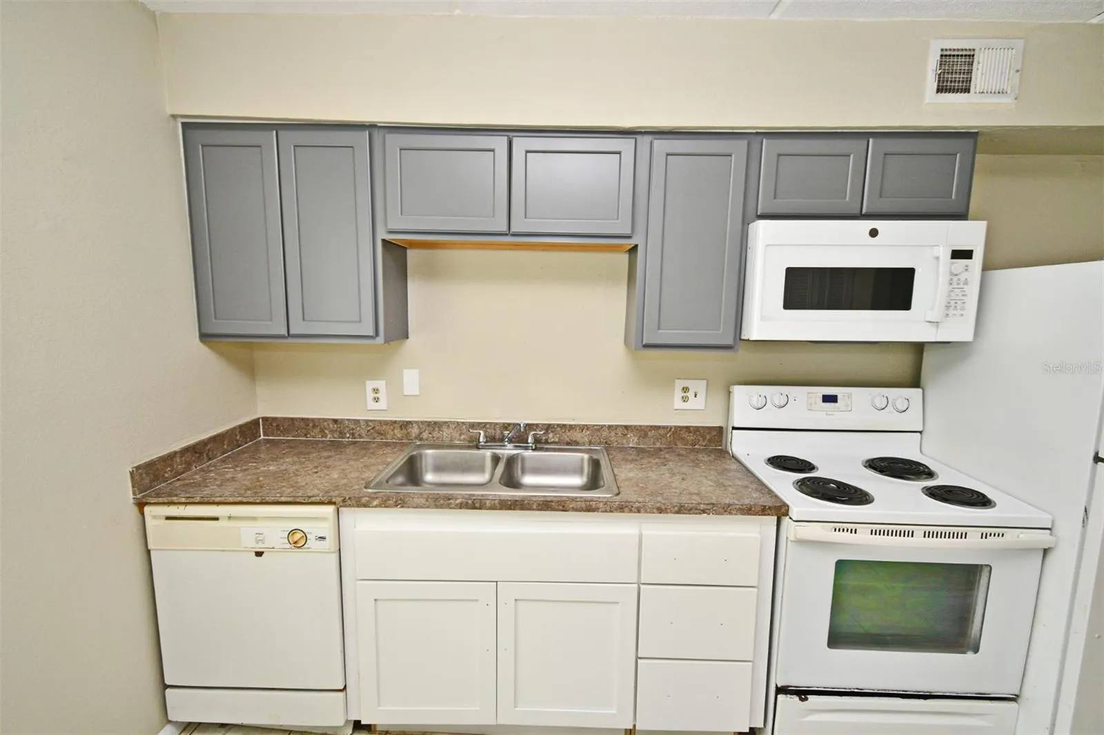 720 MICHIGAN CT #2, #2