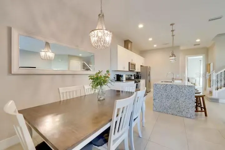7583 SUNNY DREAMS LN