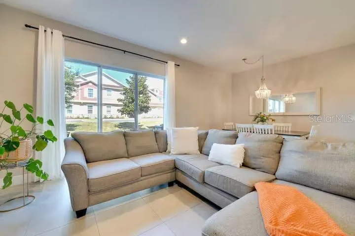 7583 SUNNY DREAMS LN