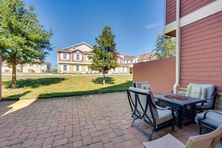 7583 SUNNY DREAMS LN