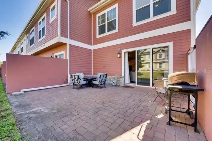 7583 SUNNY DREAMS LN