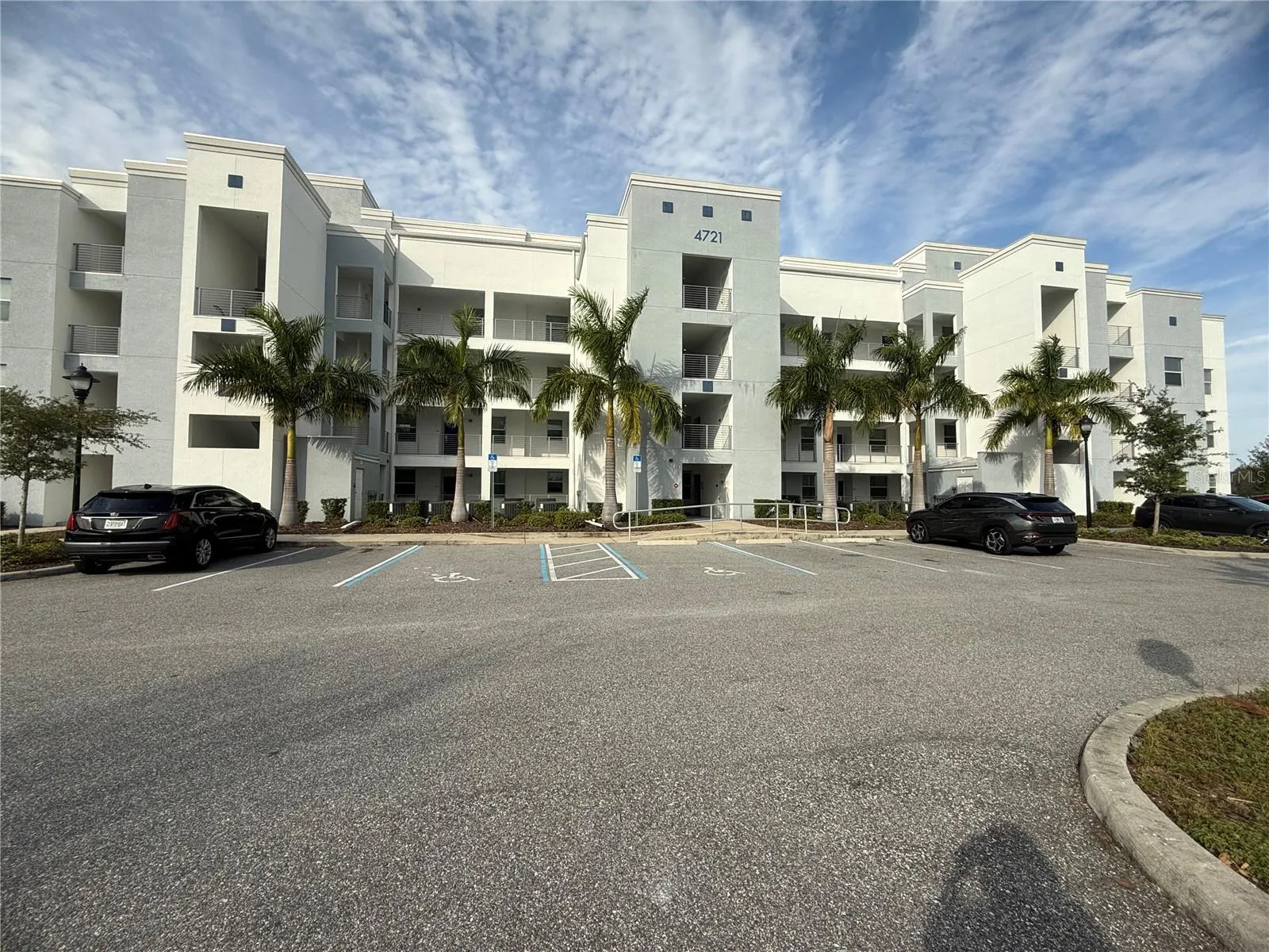 4721 CLOCK TOWER DR #402, #402