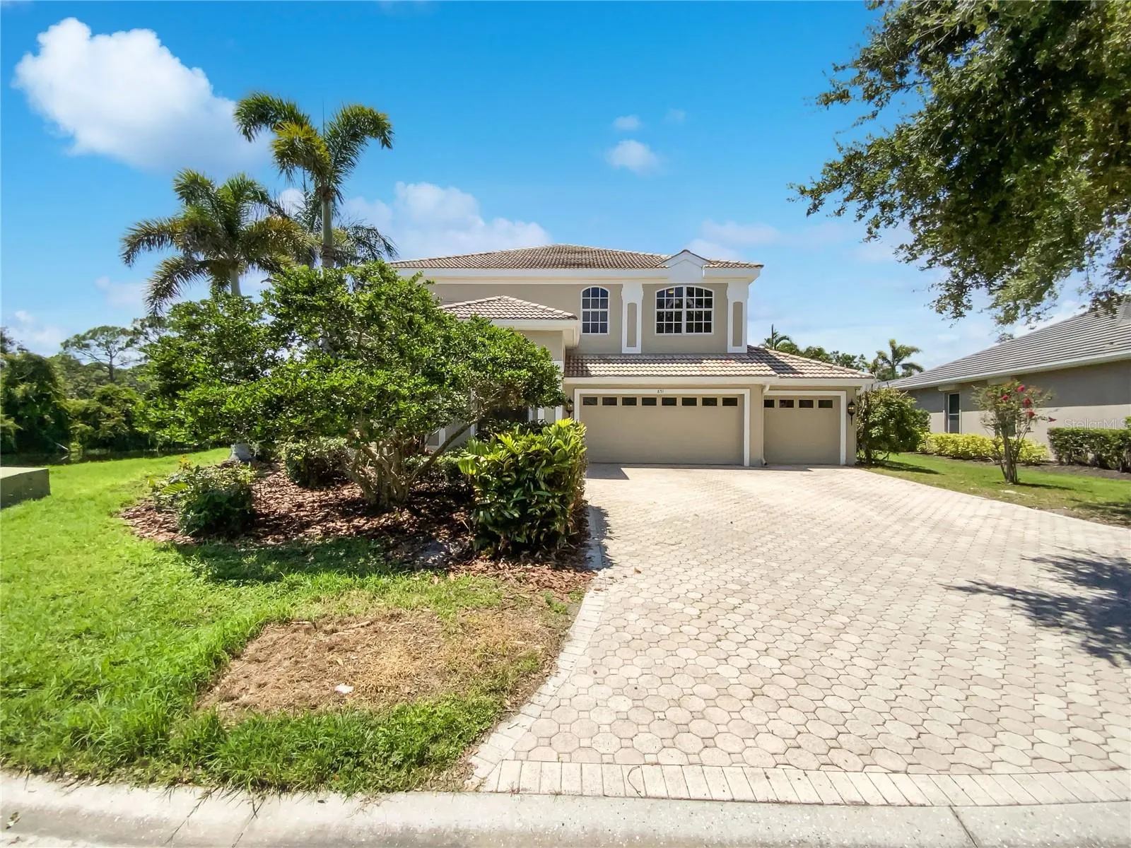 851 PLACID LAKE DR