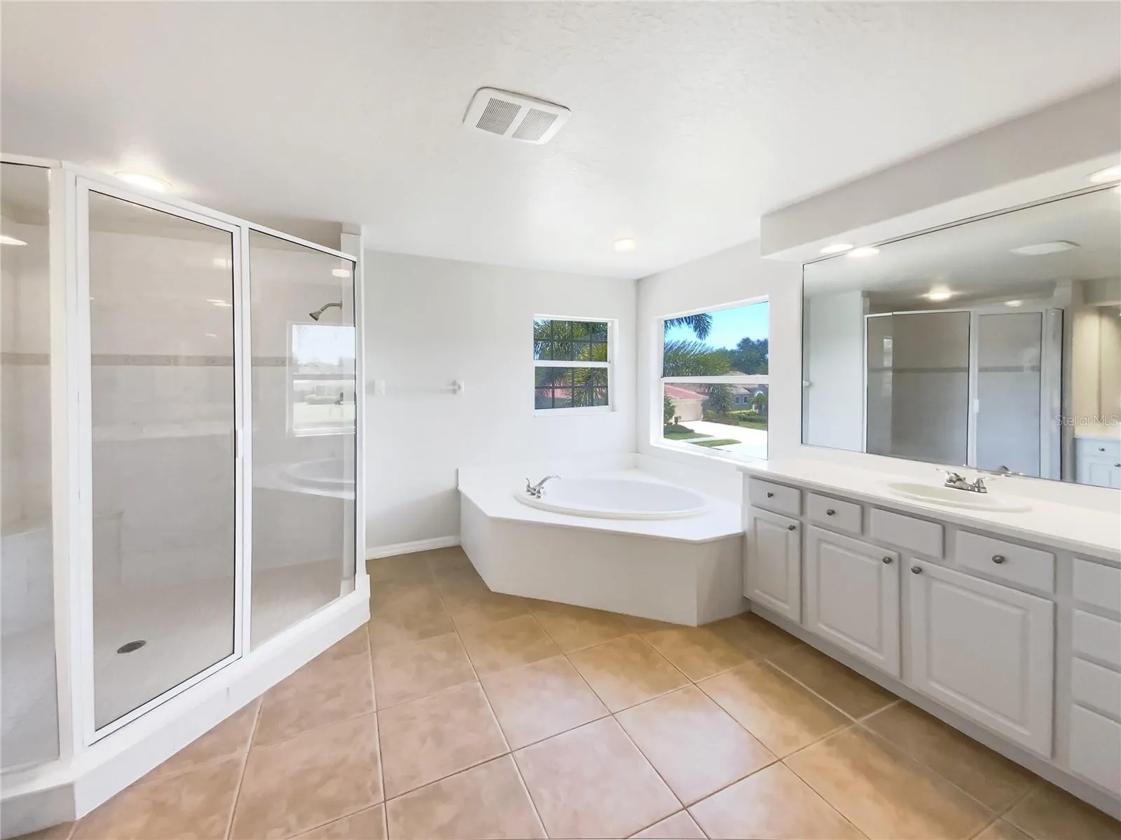 851 PLACID LAKE DR