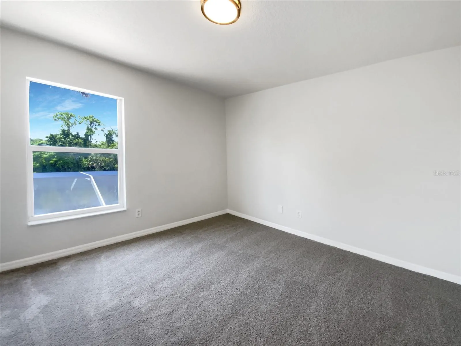 851 PLACID LAKE DR