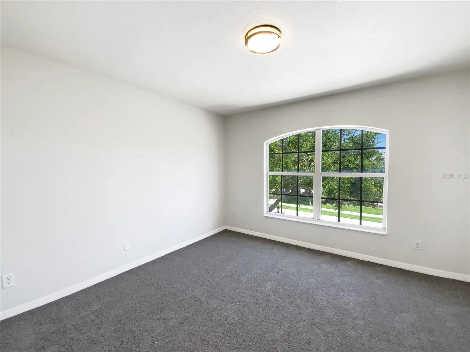 851 PLACID LAKE DR