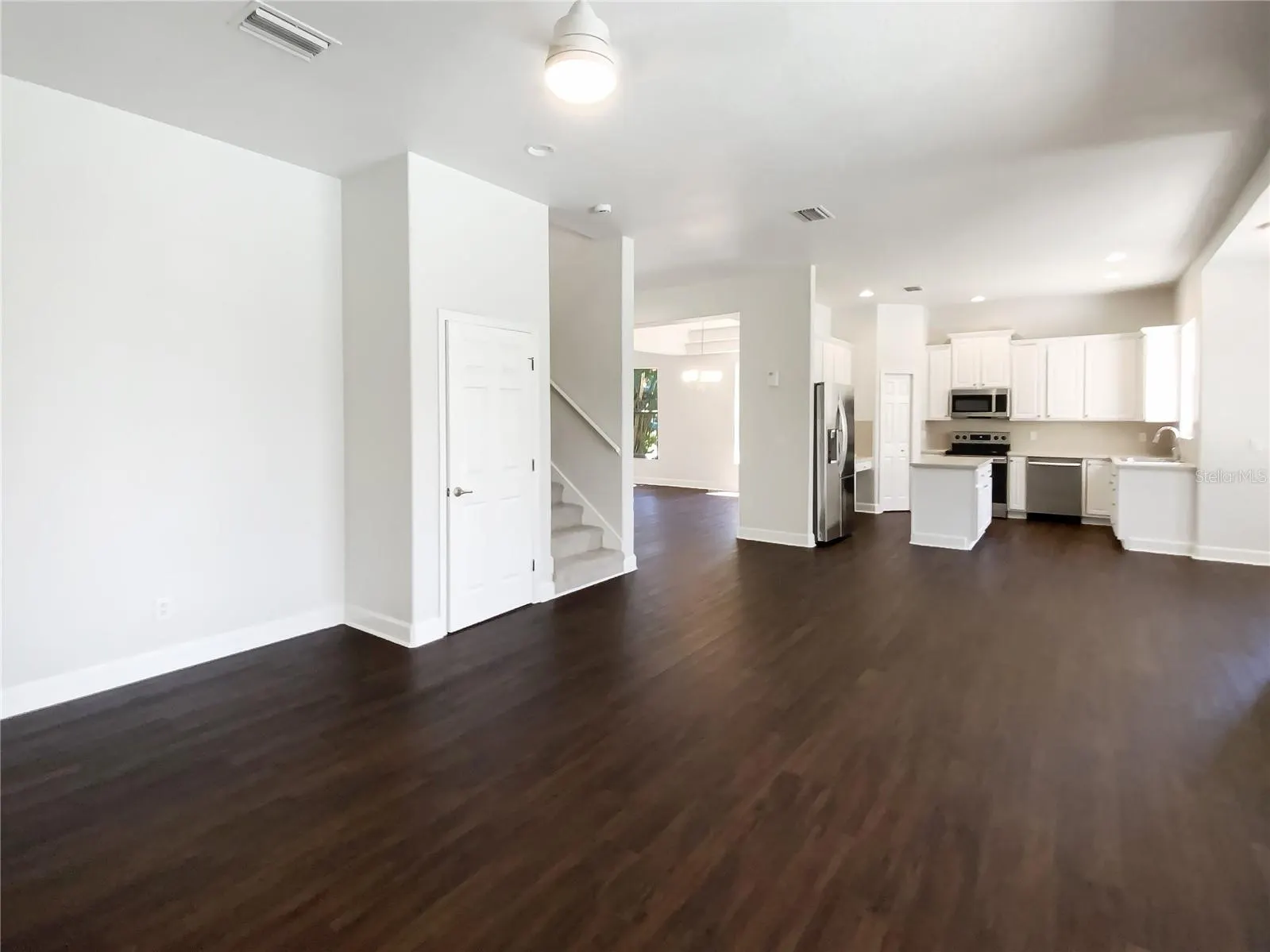 851 PLACID LAKE DR