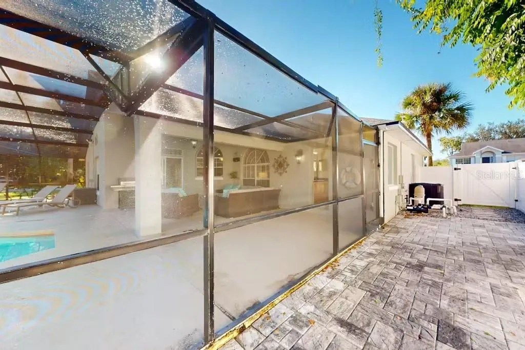 102 TITAN DR