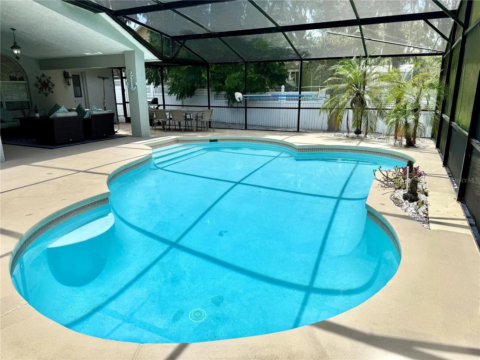 102 TITAN DR