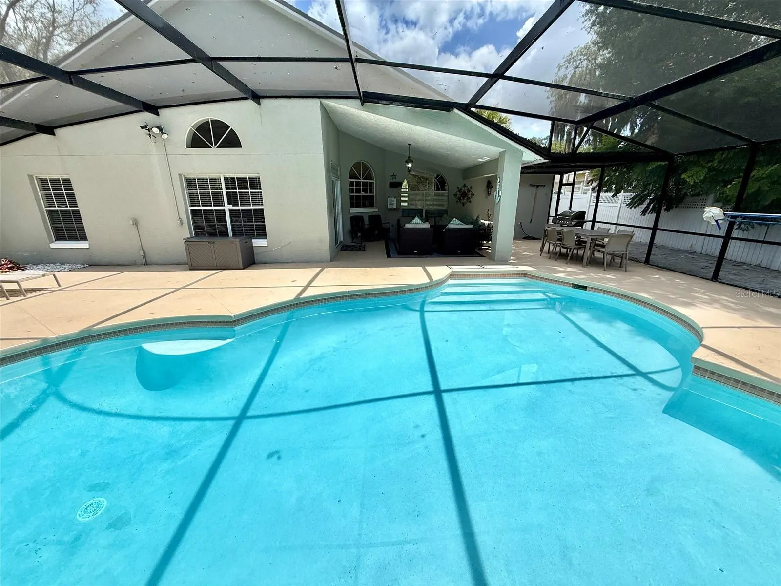 102 TITAN DR
