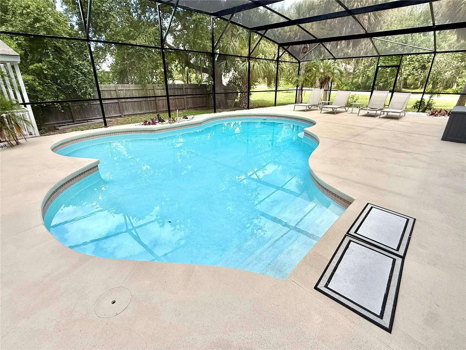 102 TITAN DR