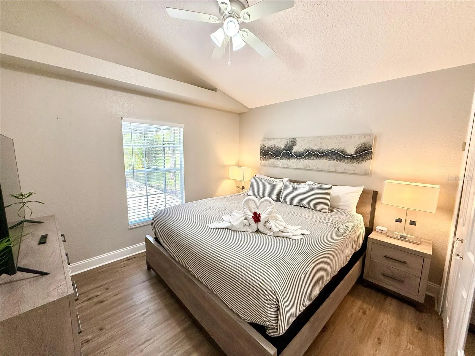 102 TITAN DR
