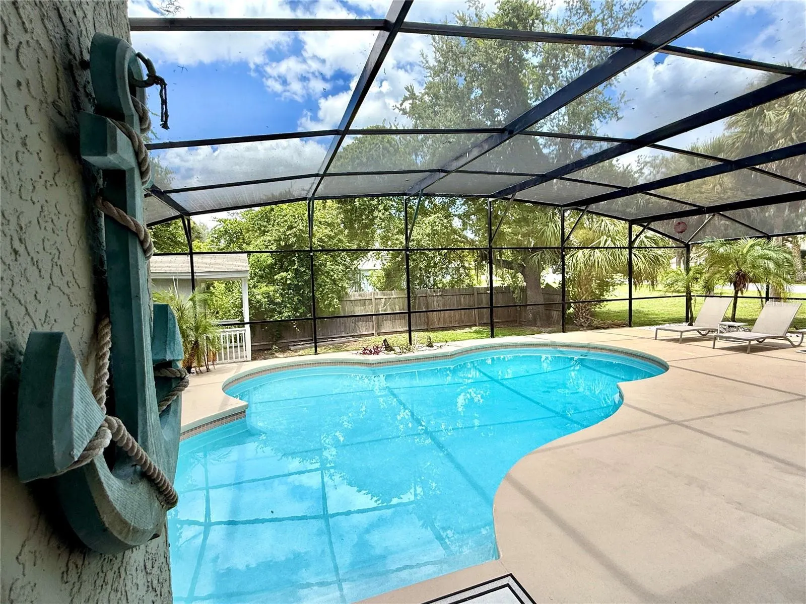 102 TITAN DR