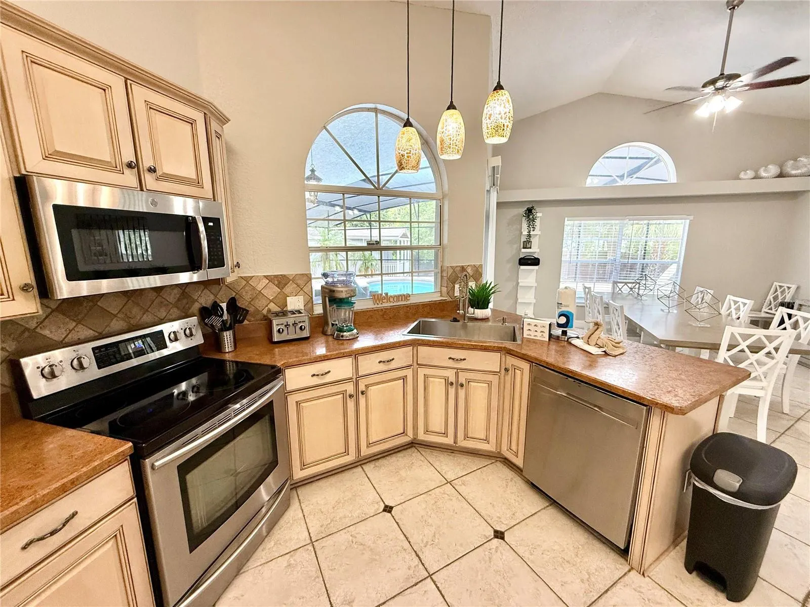 102 TITAN DR