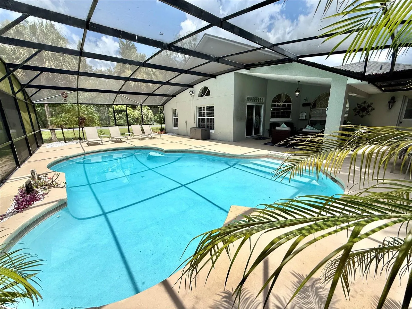 102 TITAN DR