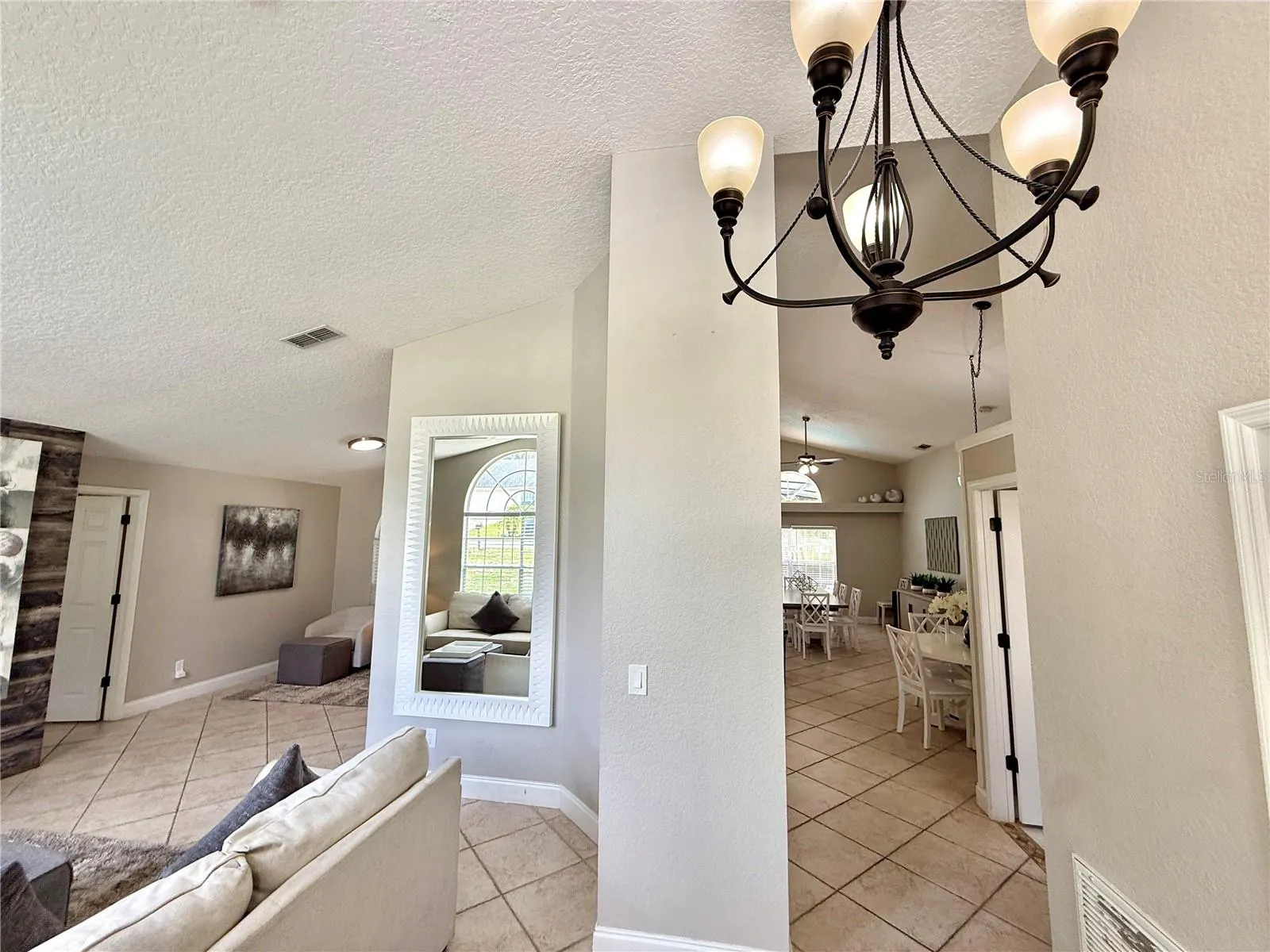 102 TITAN DR