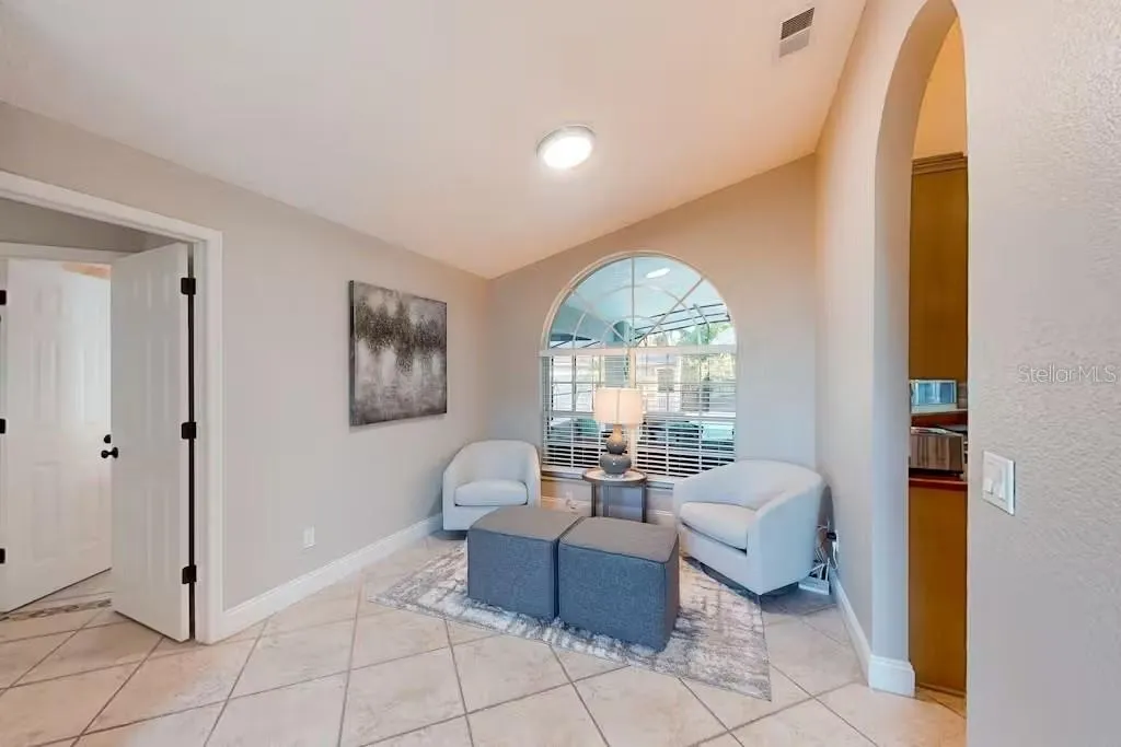 102 TITAN DR