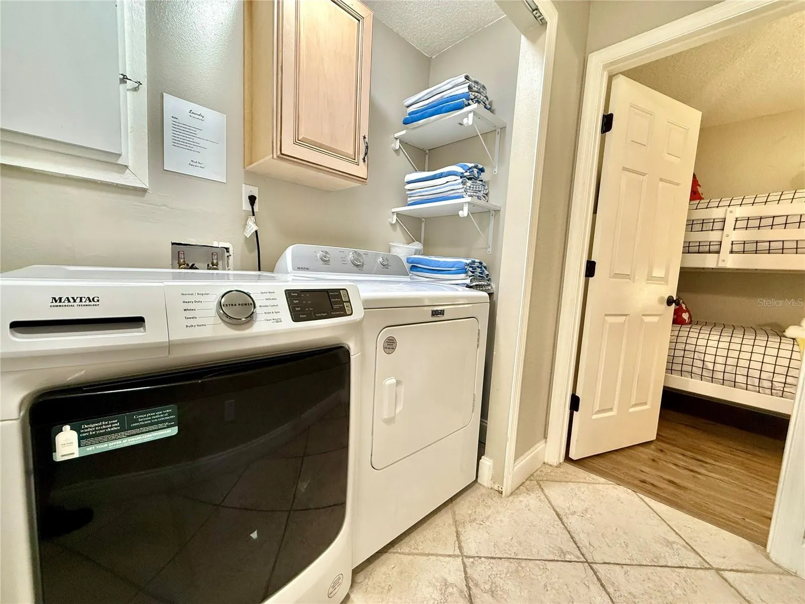 102 TITAN DR