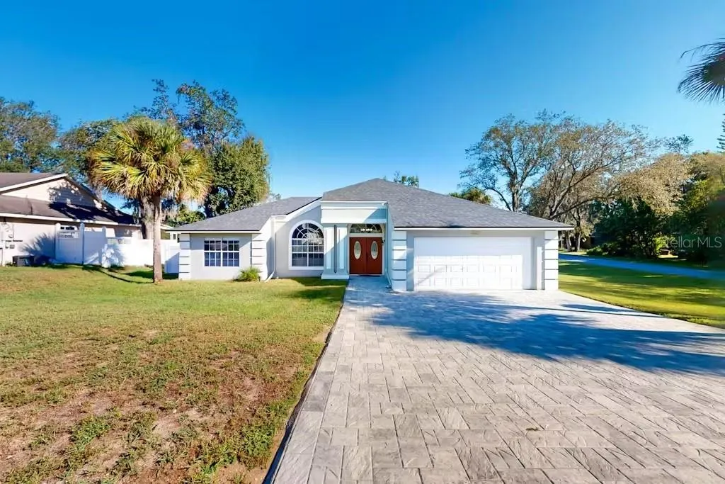 102 TITAN DR