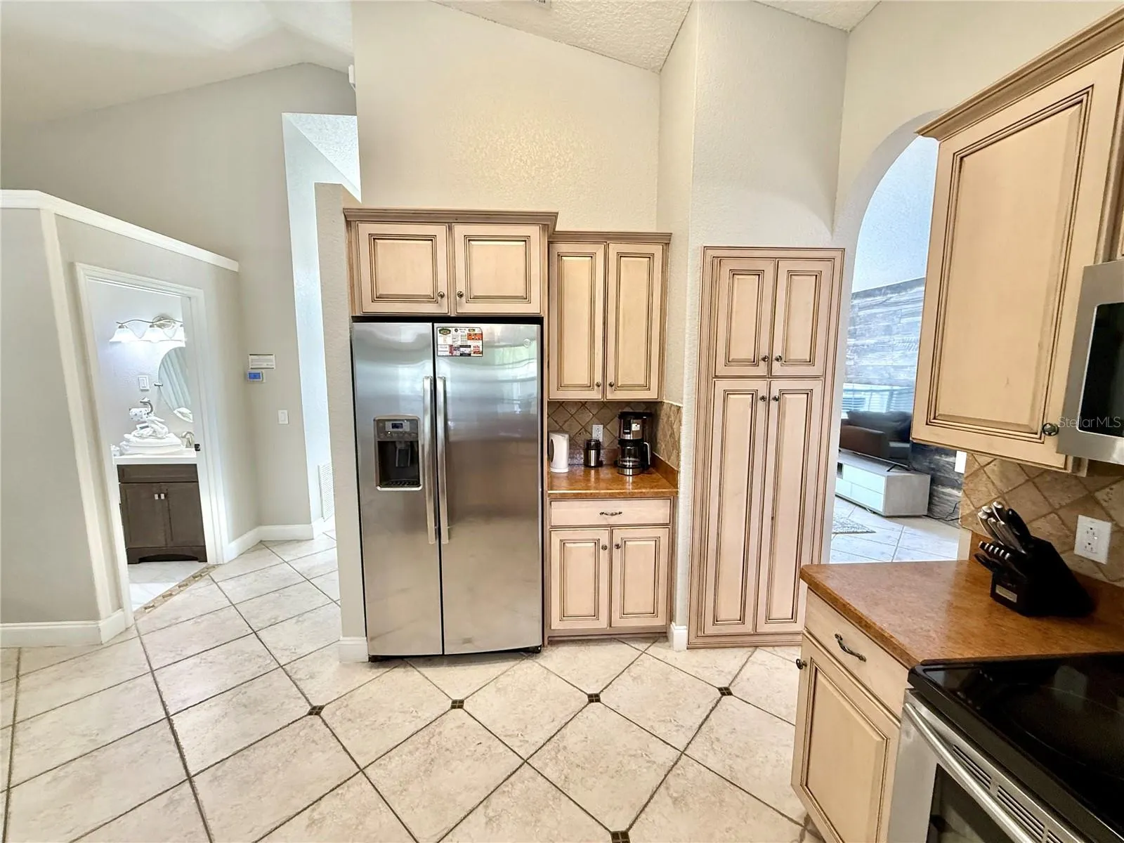 102 TITAN DR