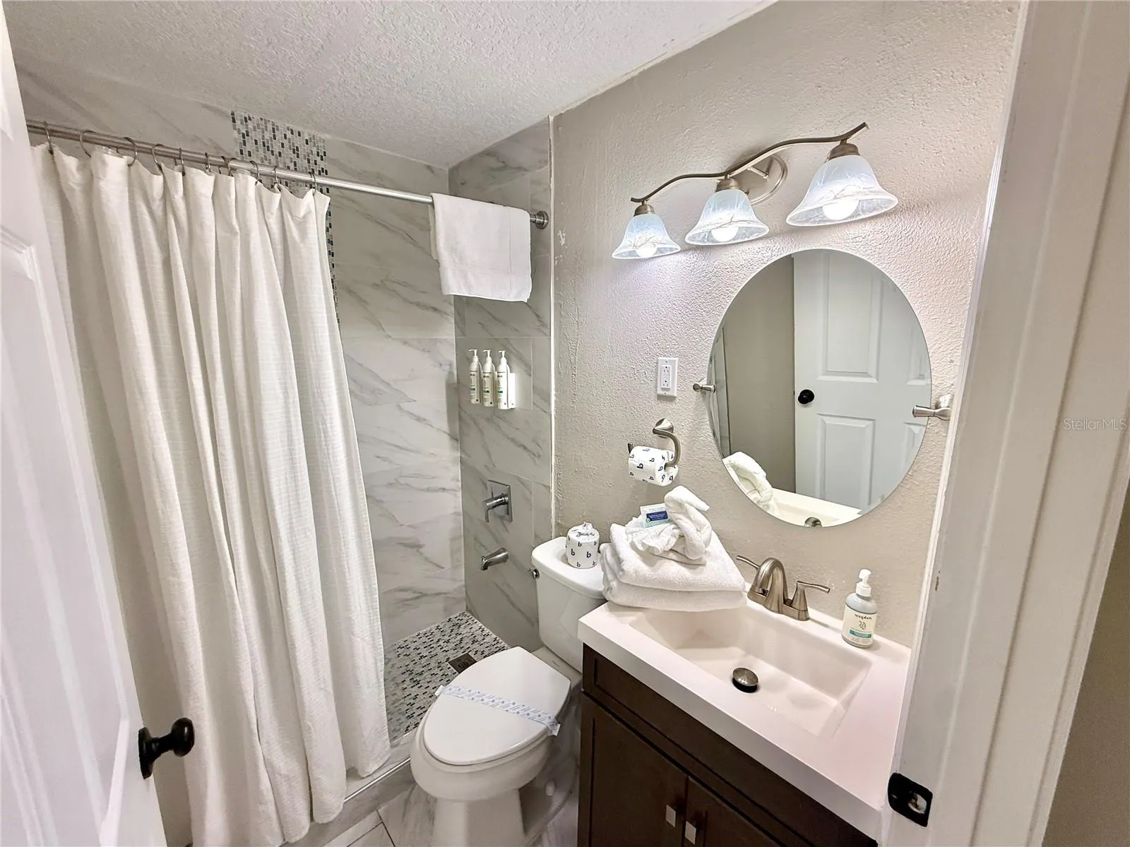 102 TITAN DR