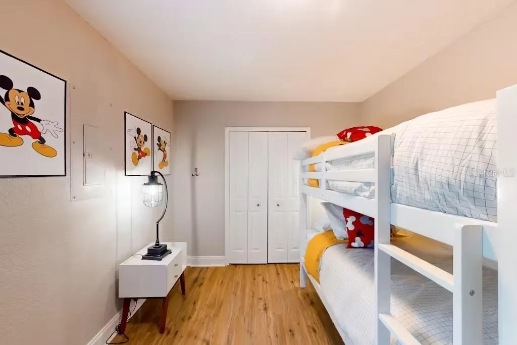 102 TITAN DR