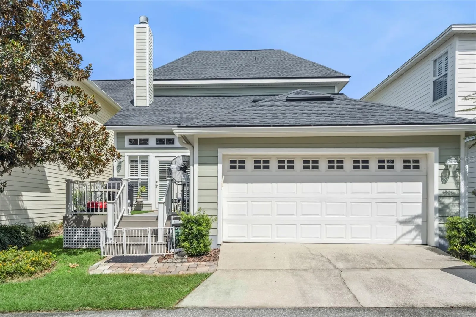 902 TOWHEE CT