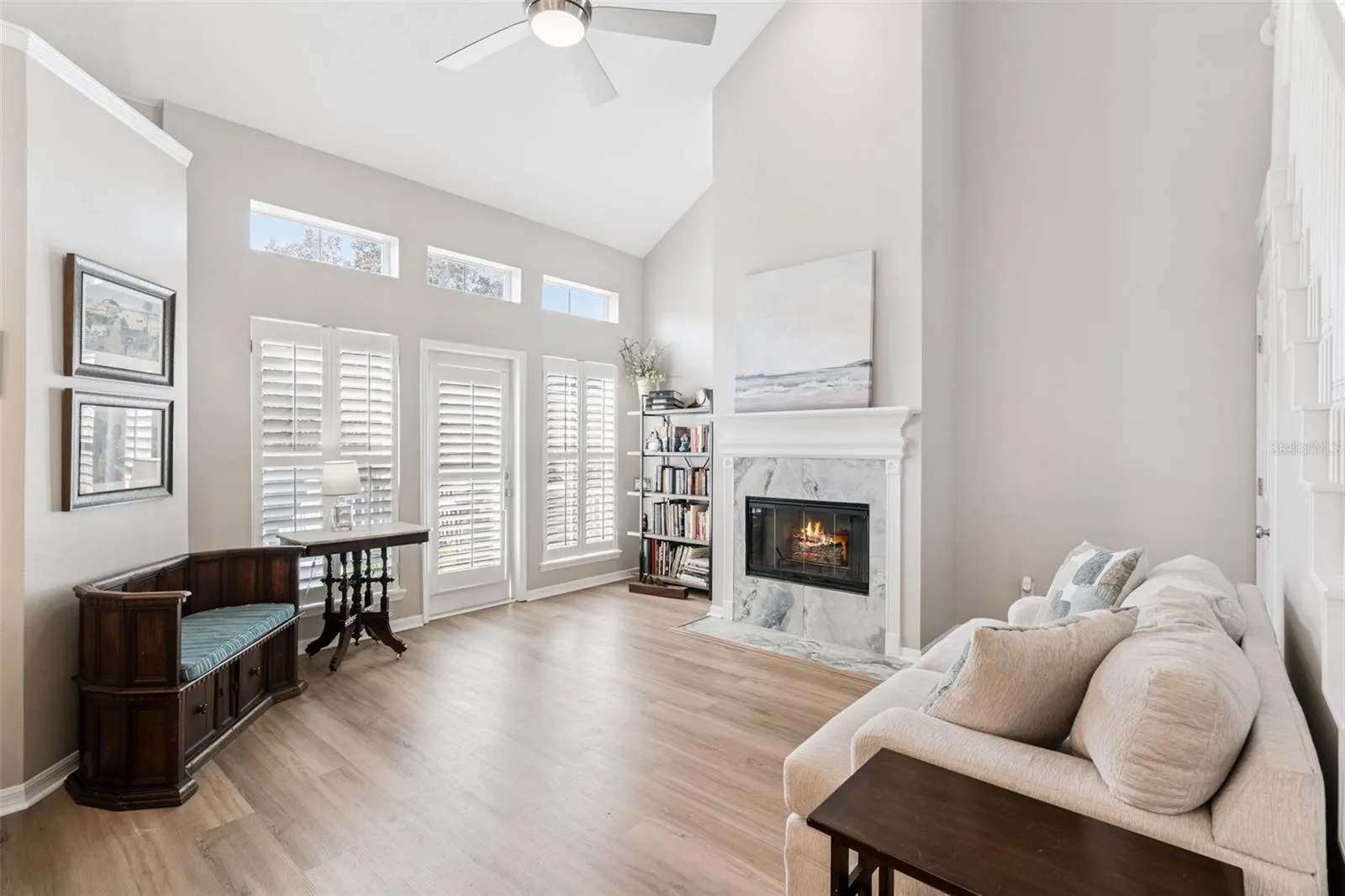 902 TOWHEE CT
