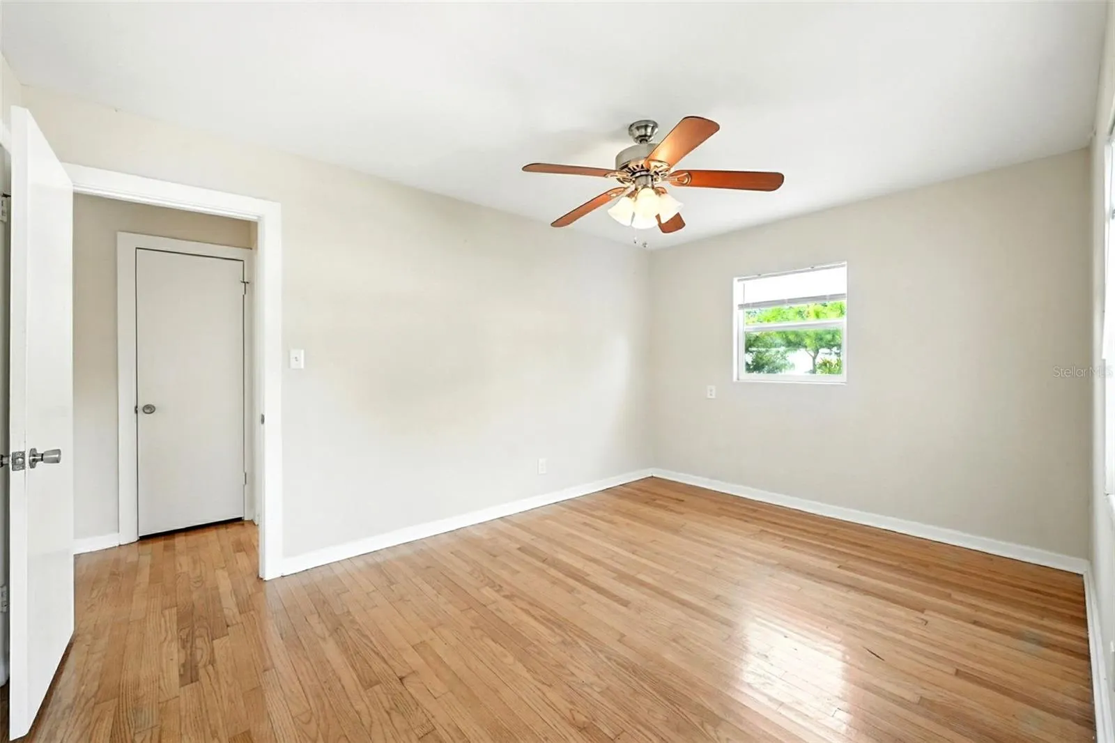 1509 MEADOWBROOK AVE