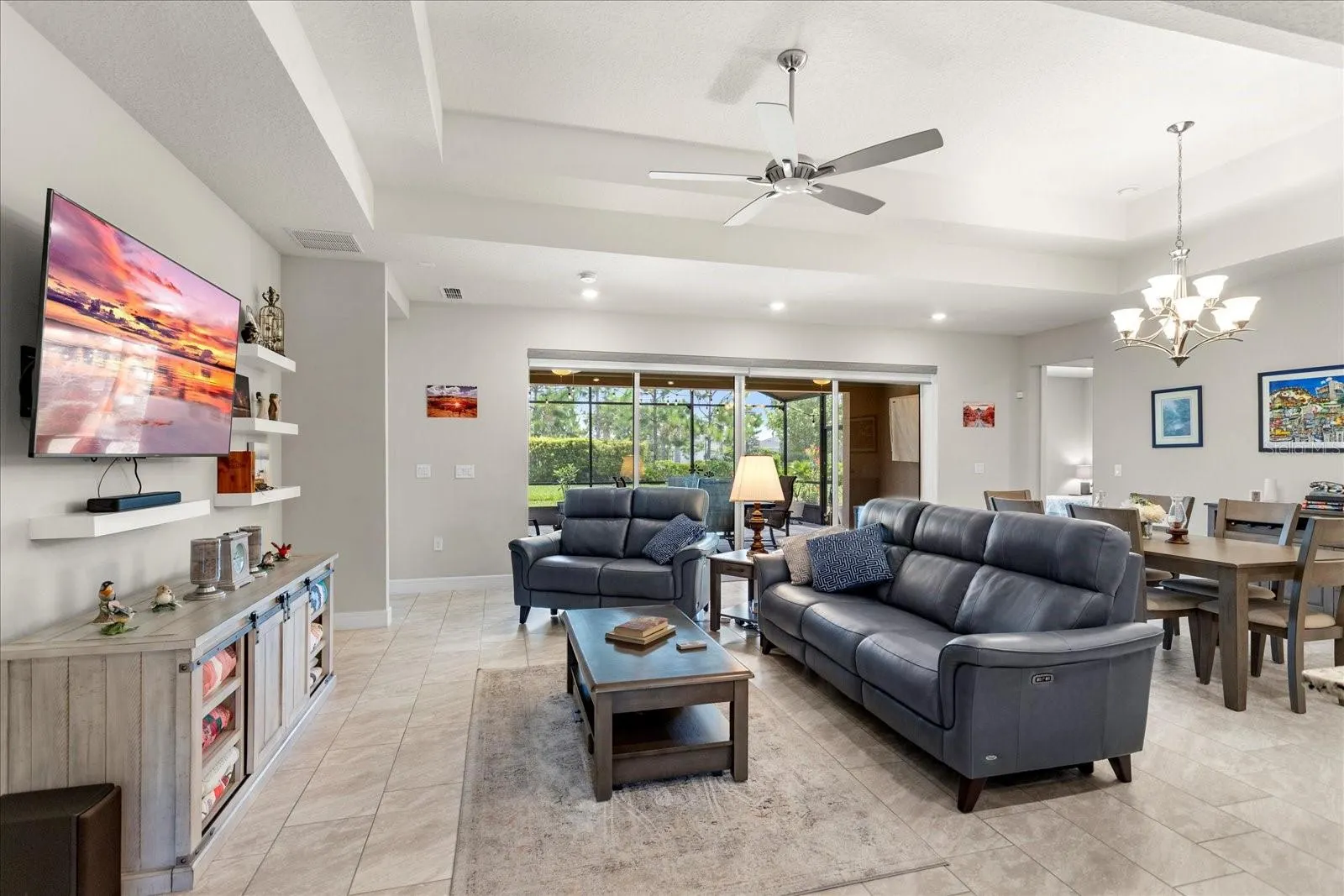 2743 RIVER CREEK LN