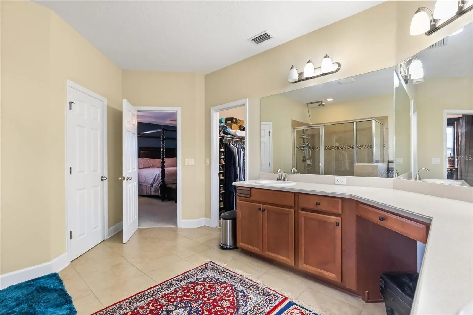 11807 CROSS VINE DR
