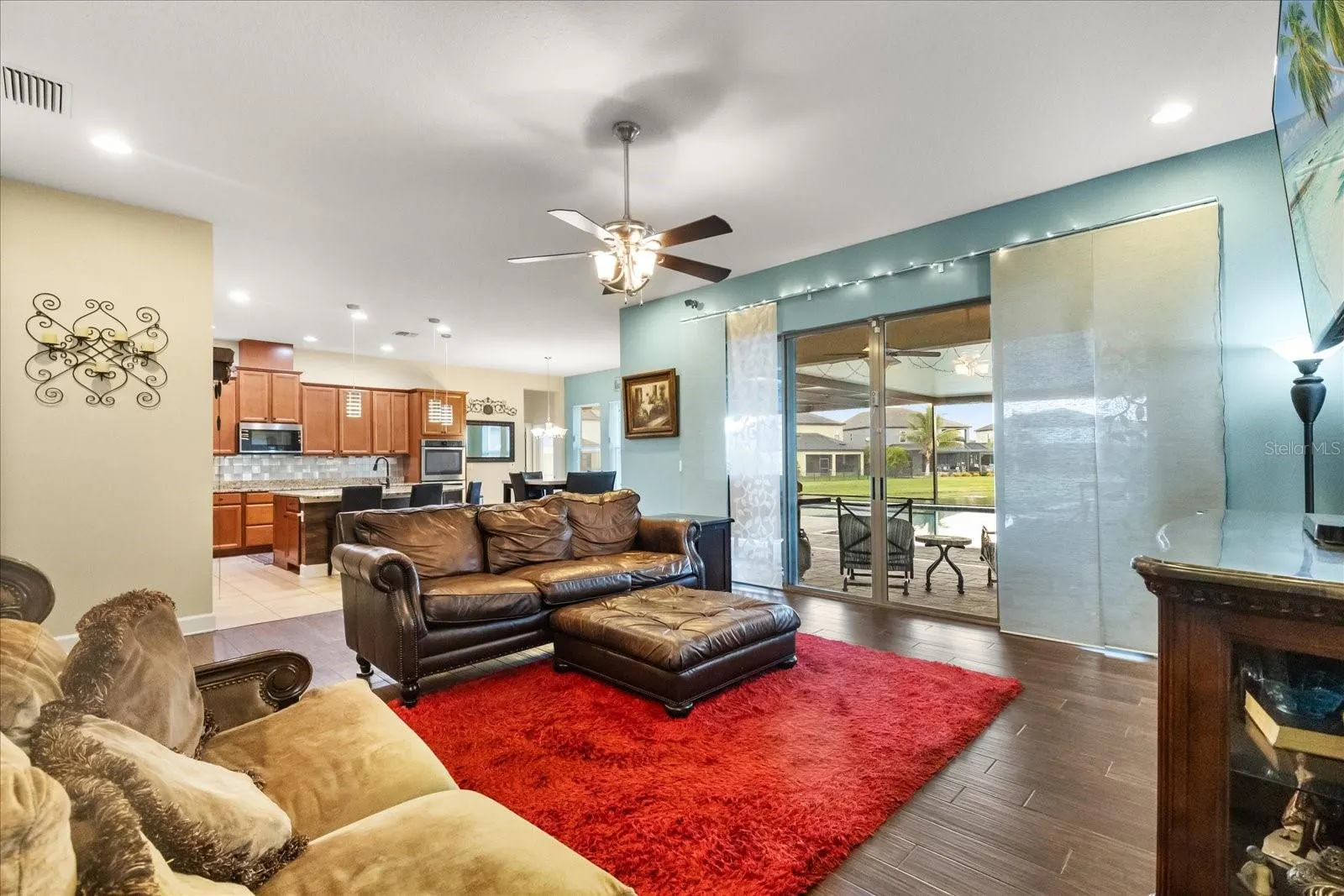 11807 CROSS VINE DR