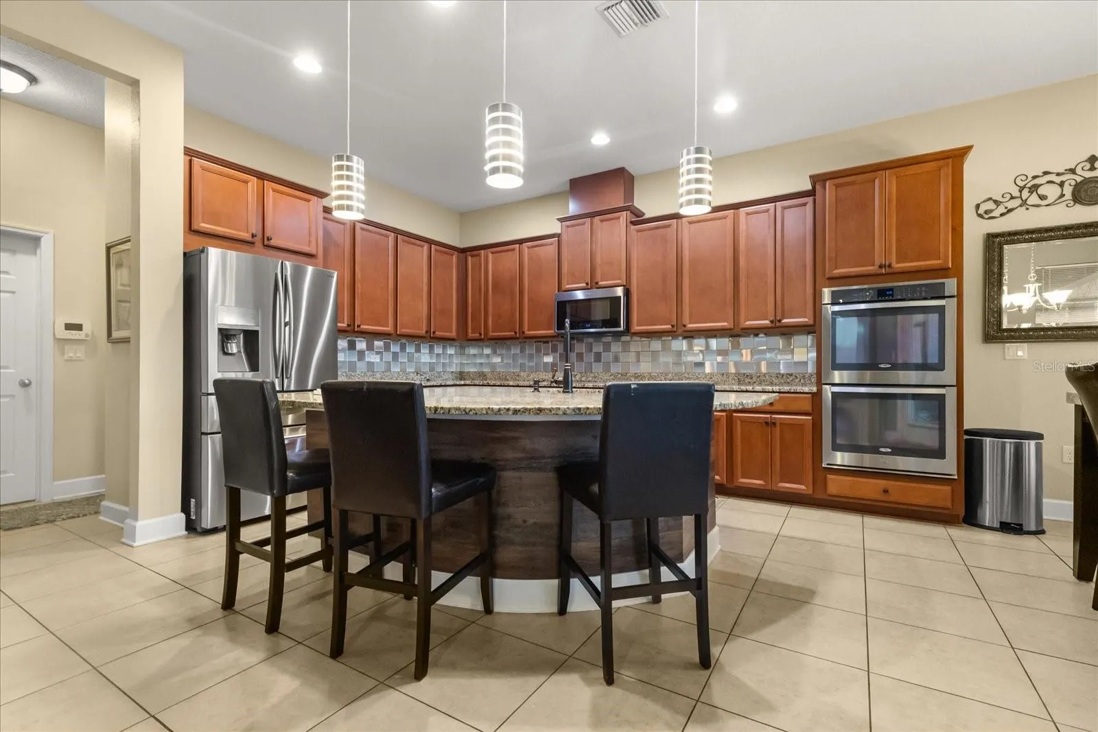 11807 CROSS VINE DR