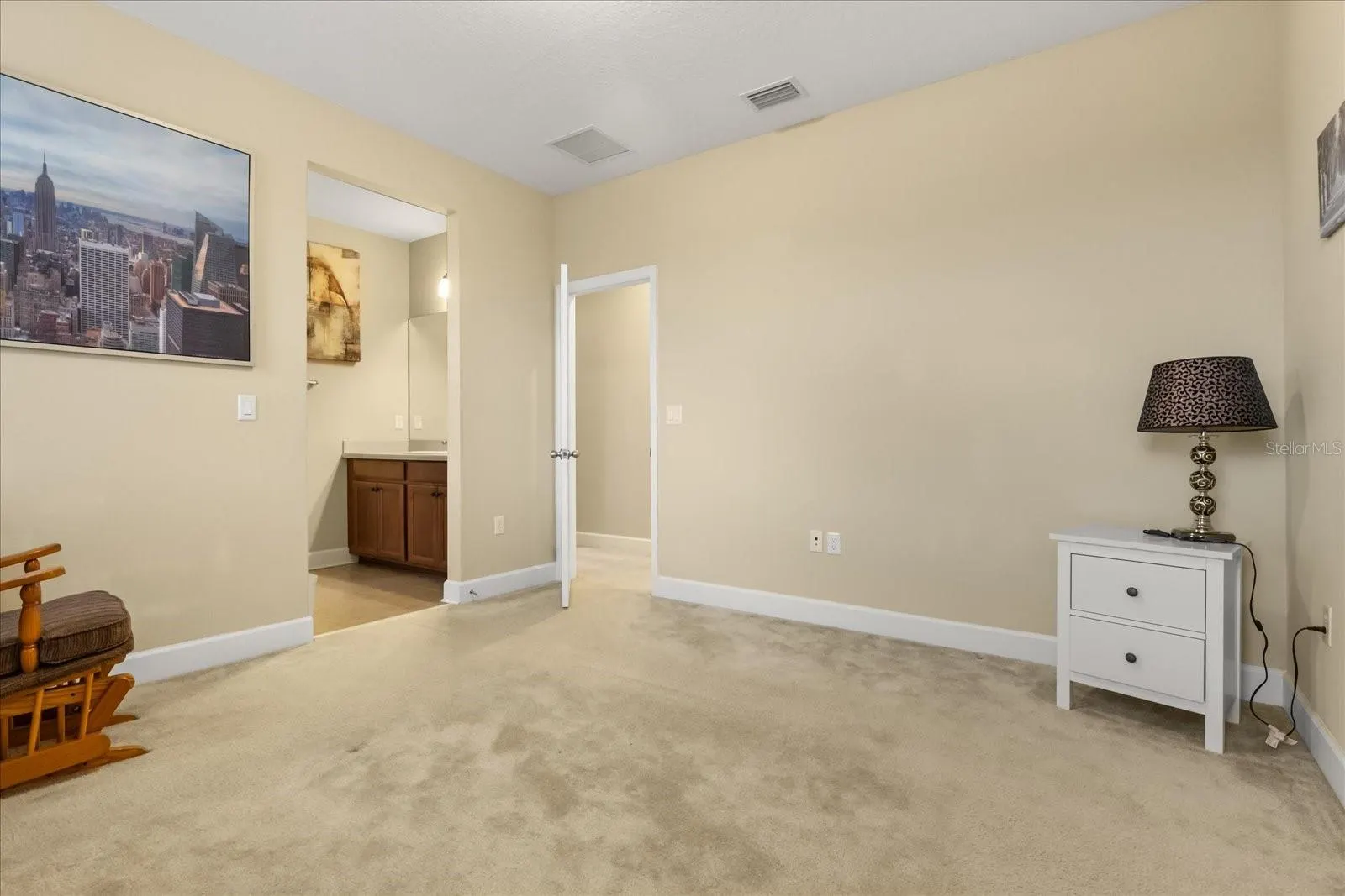 11807 CROSS VINE DR