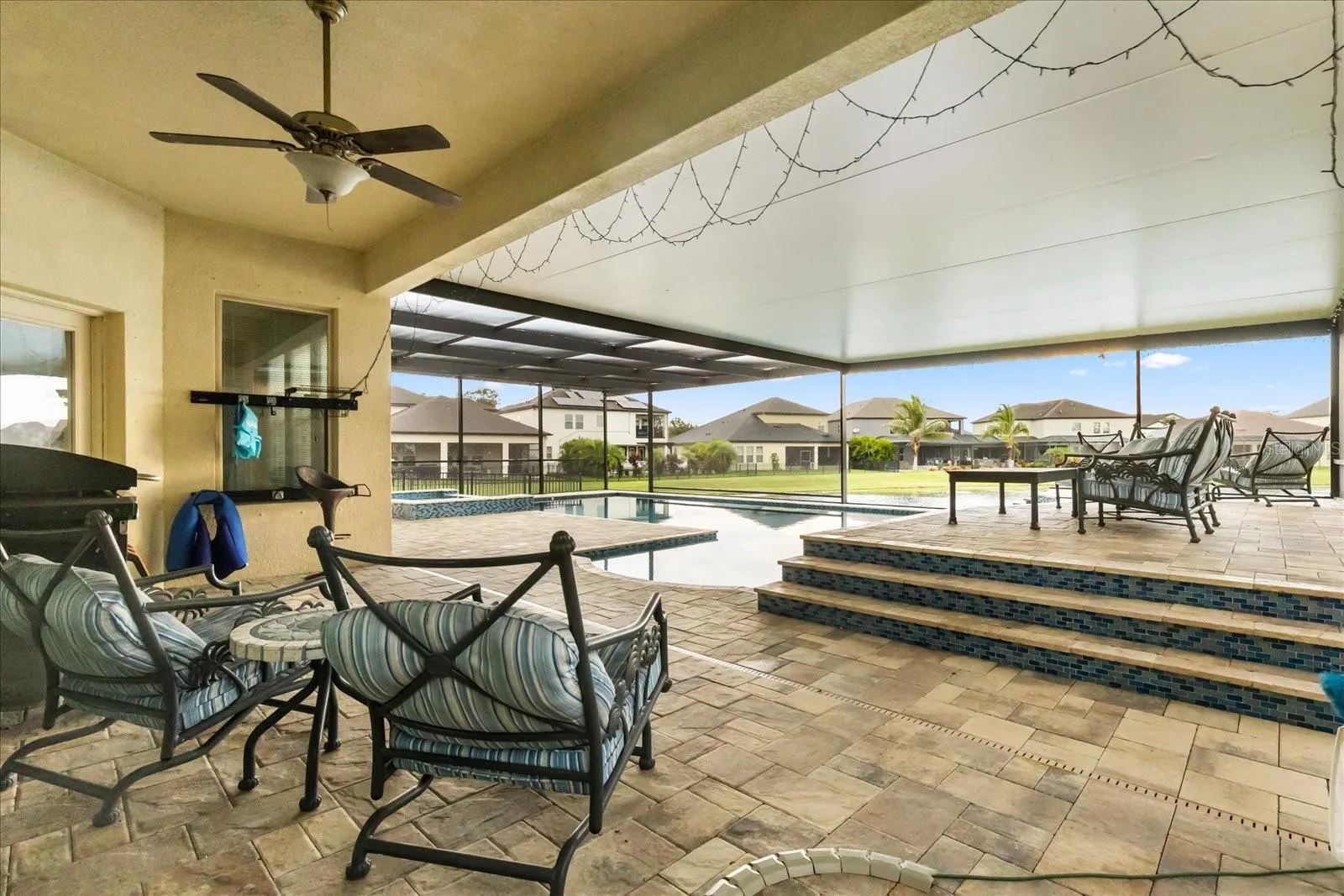 11807 CROSS VINE DR