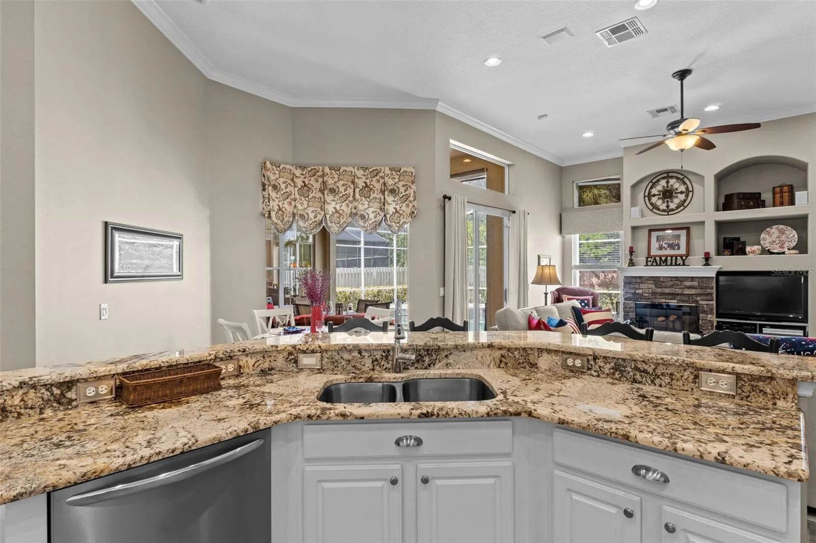 13016 ISLAMORADA DR