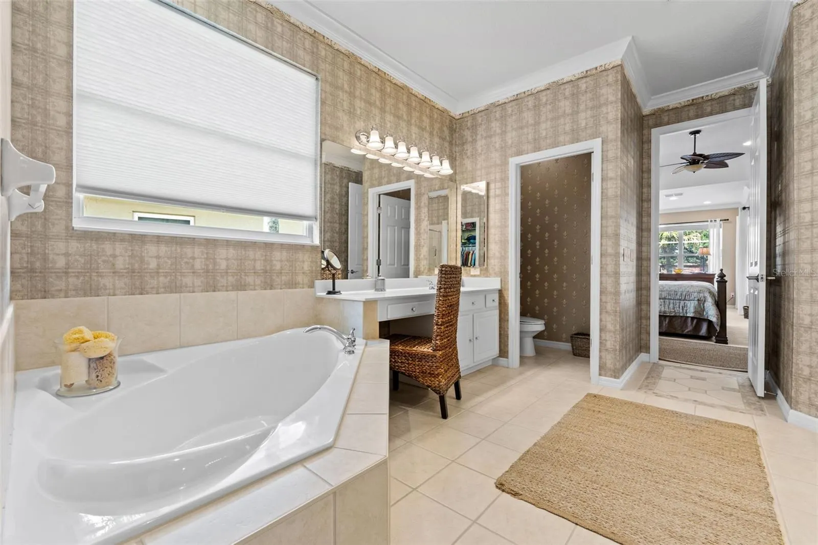 13016 ISLAMORADA DR