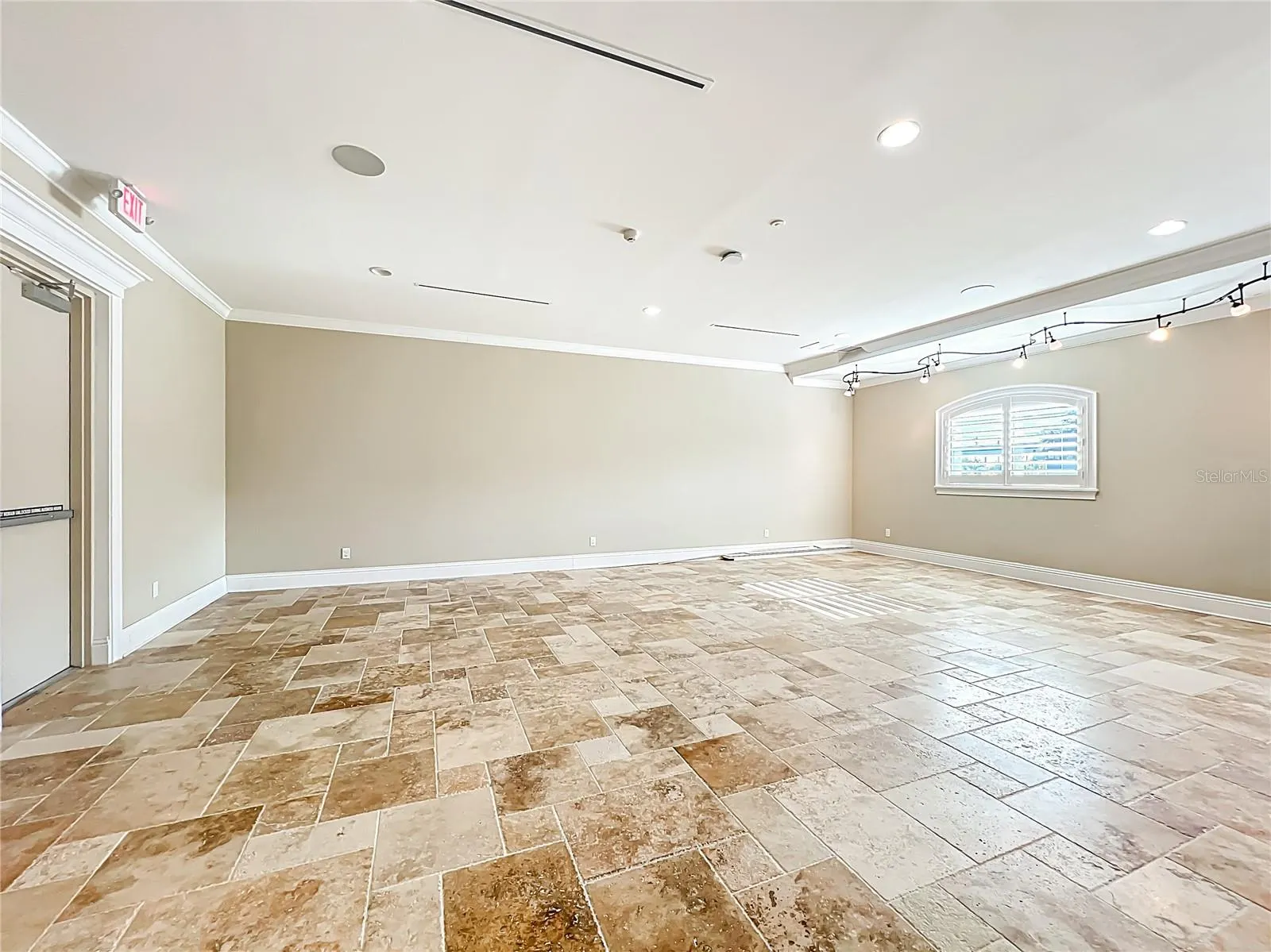 4850 HOLOPAW RD