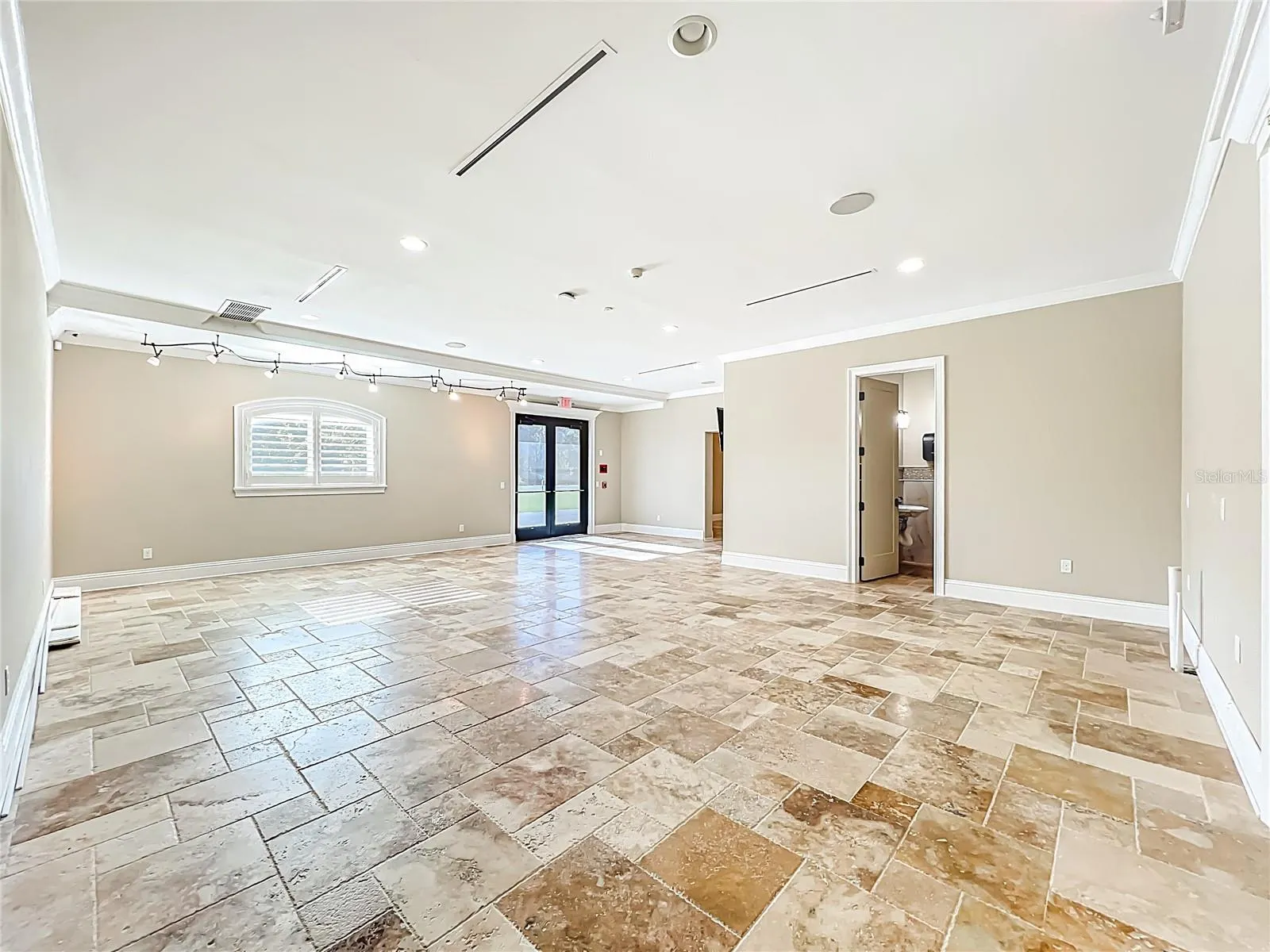 4850 HOLOPAW RD