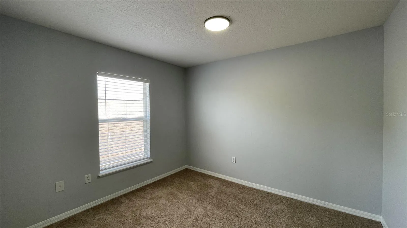 205 JOCELYN DR