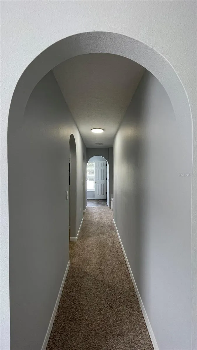 205 JOCELYN DR