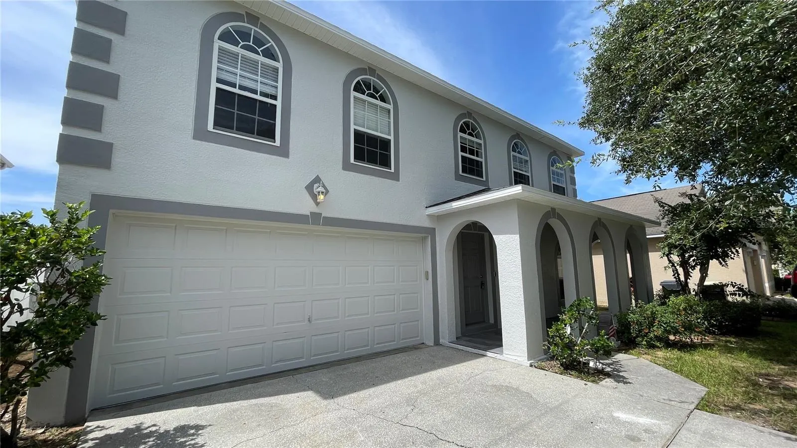 205 JOCELYN DR