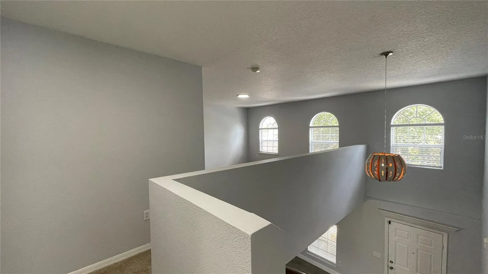 205 JOCELYN DR