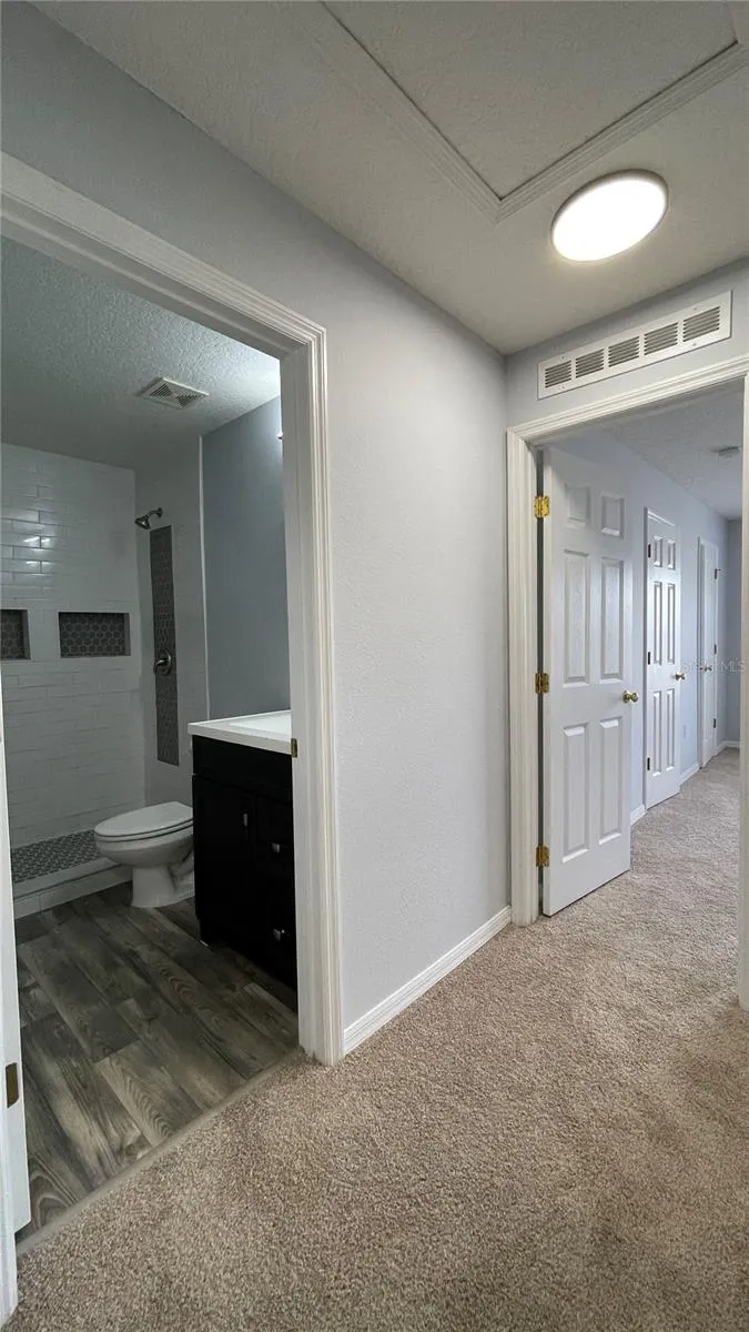 205 JOCELYN DR