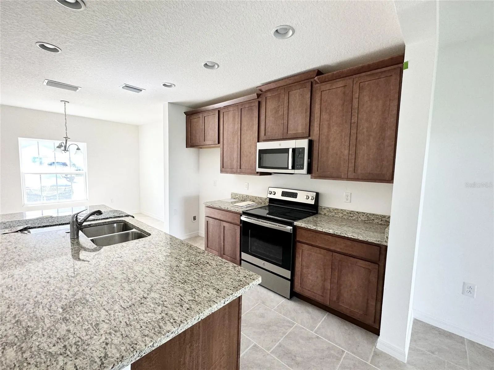 1159 SAND TORCH CIR