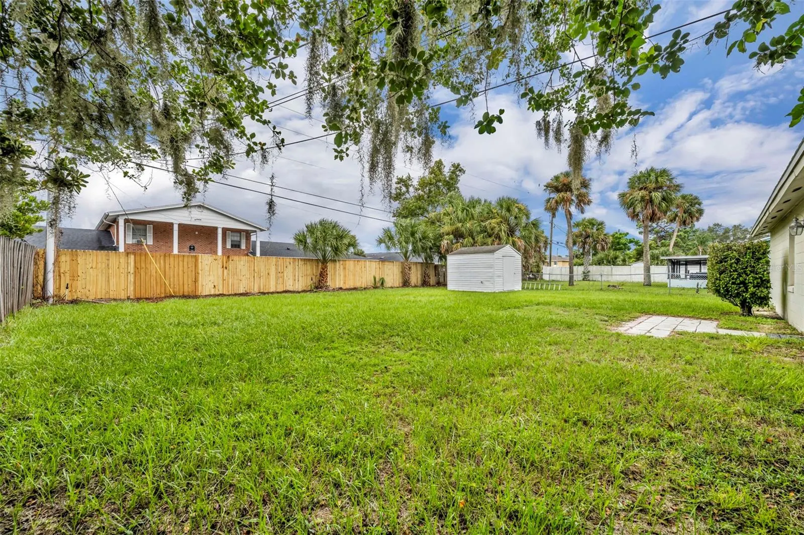 2320 HIGH ST